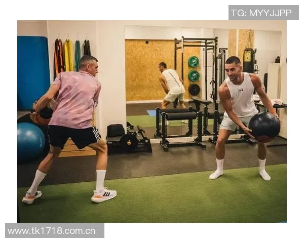 姆巴佩健身房内训练照片曝光透露恢复情况良好无大碍