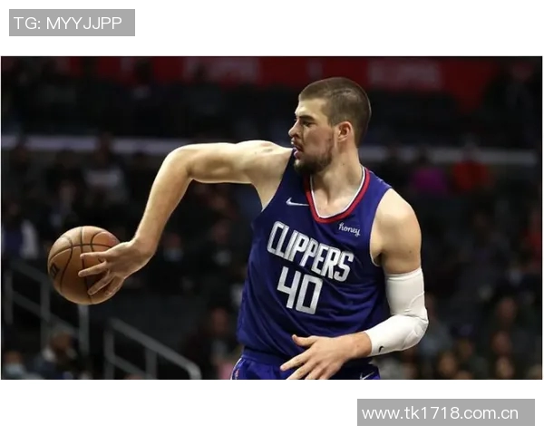 快船对阵鹈鹕比尔缺席前两场状态回暖未在伤病名单中