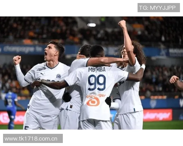 马赛法甲仅落后巴黎两分何以被称为全面危机