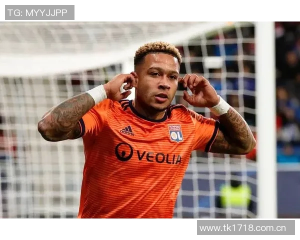 科林蒂安希望续约德佩球员表示在队中感到快乐并持开放态度 科林蒂安希望续约德佩球员表示在队中感到快乐并持开放态度