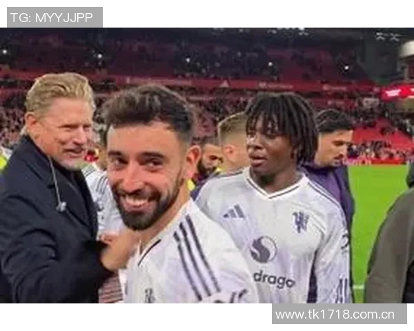 曼联球迷五连胜才理发拉门斯期待再赢两场继续庆祝