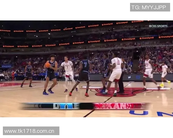 布泽尔儿子杜克季前赛表现惊艳狂砍24分23板再送盖帽接连高分展现潜力 布泽尔儿子杜克季前赛表现惊艳狂砍24分23板再送盖帽接连高分展现潜力