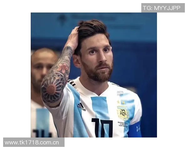 特朗普自夸足球技艺虽不及C罗梅西但速度更胜一筹